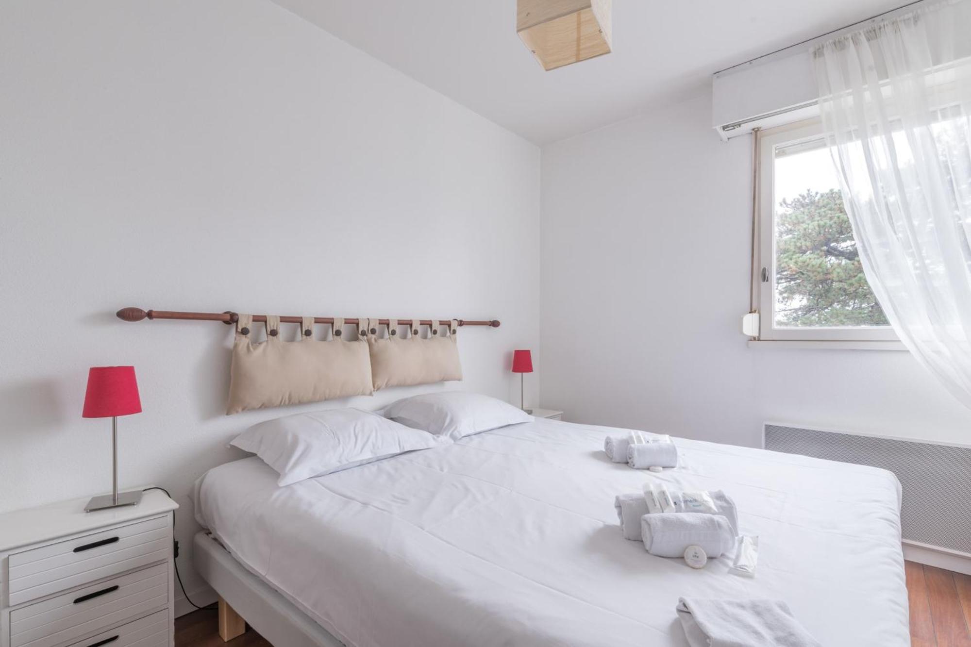 Appartement A 200M De Thalassospa ポルニック エクステリア 写真